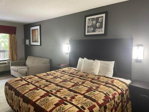 Speedway Inn & Suites Гриффин Экстерьер фото